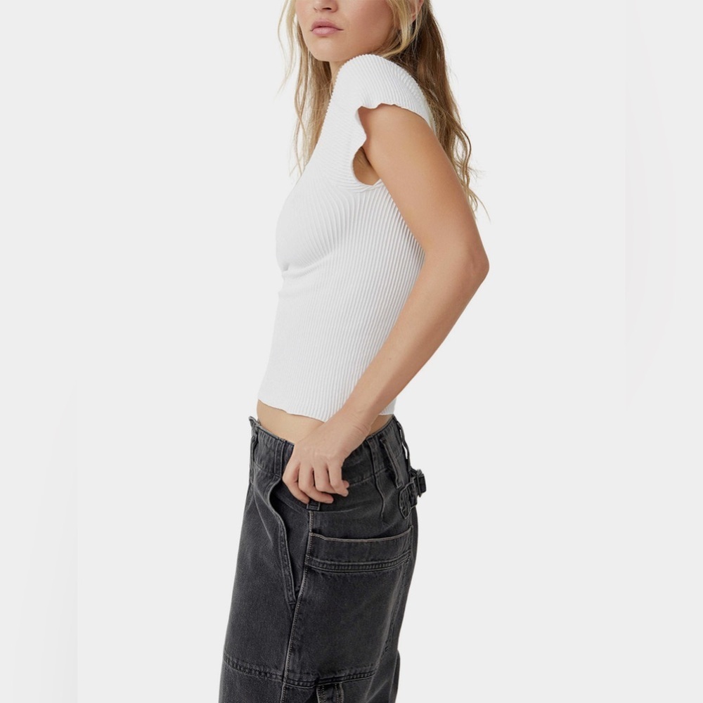NWT-Free People Seamless Off The Shoulder Ribbed Womens Top in White - Size XS/S - Picture 3 of 4